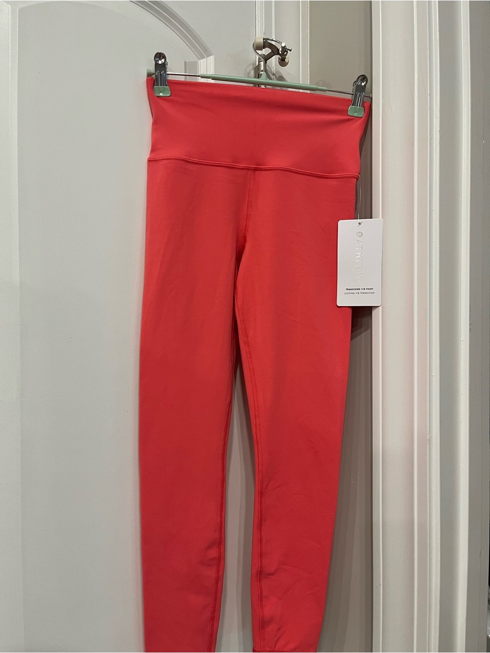 NWT Athleta Transcend 7/8 High Rise Tight Leggings Pink Coral XS